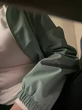 Tuongvy05 online show from 02/27/25, 03:48