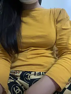 Tuongvy05 online show from 02/26/25, 01:43