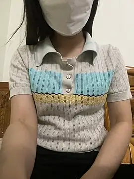 Tuongvy05 online show from 03/21/25, 04:29