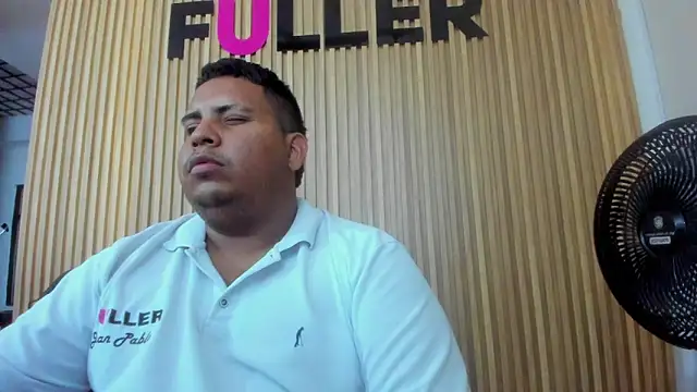 Snapshot of Poolsex_69 chatting on 02/13/26, 05:24 Poolsex 69 online show from 02/13/26, 05:24
