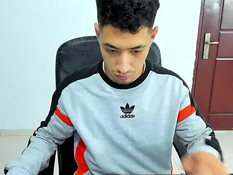 Chandler ken online show from 12/01/25, 01:28