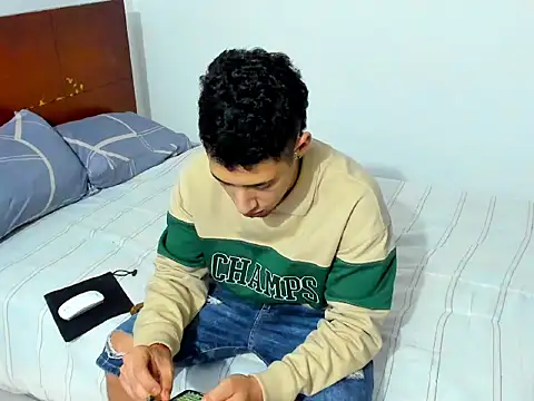 Chandler ken online show from 12/05/25, 02:10