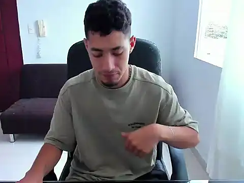 Chandler ken online show from 10/03/25, 04:41