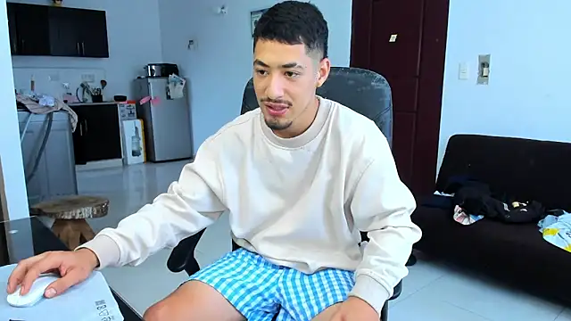 Snapshot of Chandler_ken chatting on 03/26/26, 11:30 Chandler ken online show from 03/26/26, 11:30