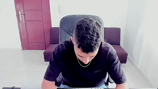 Snapshot of Chandler_ken chatting on 02/14/26, 10:21 Chandler ken online show from 02/14/26, 10:21