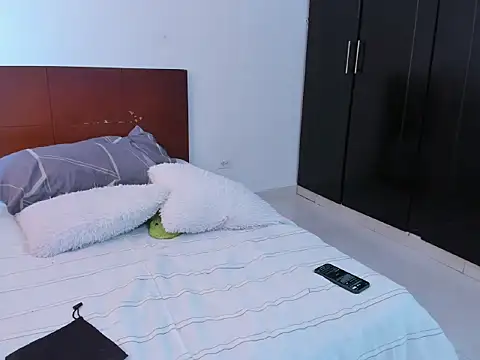 Chandler ken online show from 10/18/25, 04:53