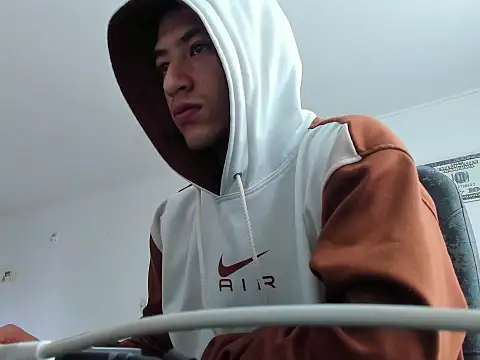 Chandler ken online show from 10/10/25, 12:50