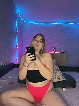 Evaaa Babiesss online show from 11/19/25, 06:08