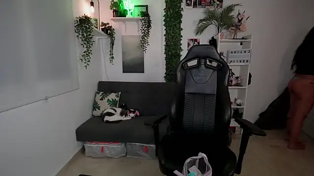 blvckbabyweed07 online show from 04/15/26, 11:49