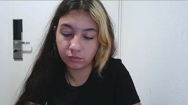 blvckbabyweed07 online show from 06/06/26, 08:47