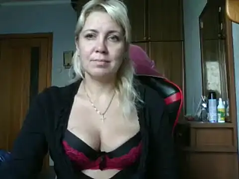 IrinaB1 online show from 10/12/25, 06:15