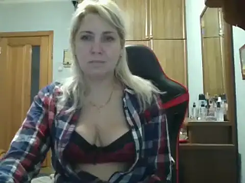 IrinaB1 online show from 11/20/25, 04:46