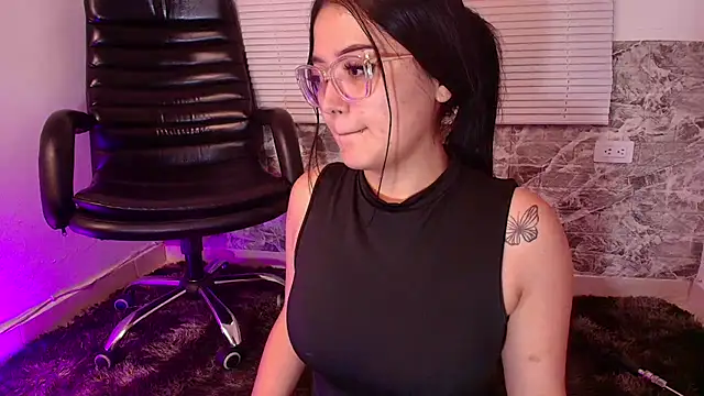 Susana hank2 online show from 04/14/26, 08:14