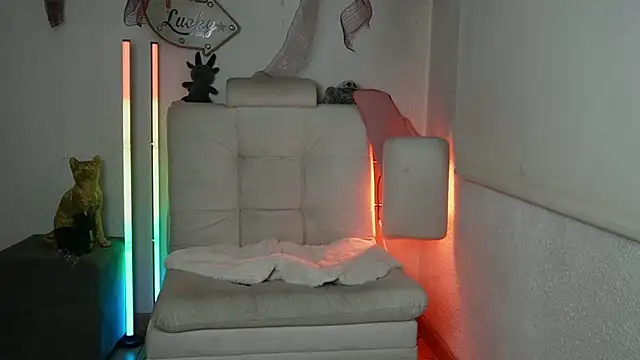 ari kat online show from 02/05/26, 04:52