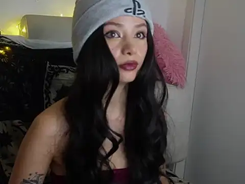 ari kat online show from 05/14/26, 08:39