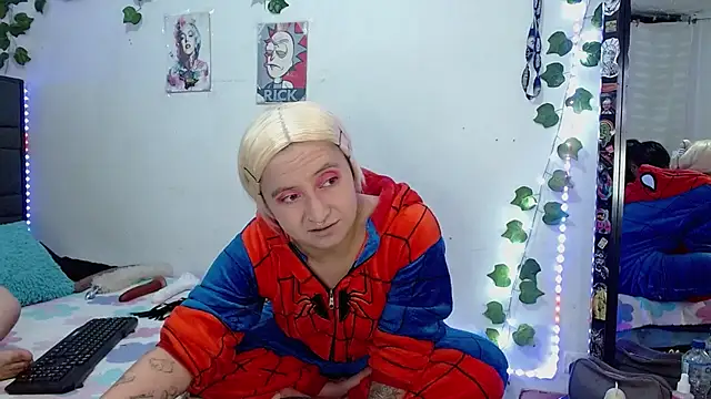 the lesbian game online show from 10/22/25, 03:28