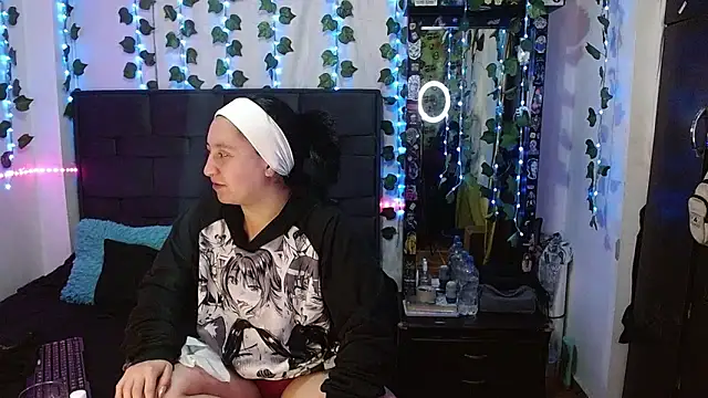 the lesbian game online show from 09/12/25, 02:44