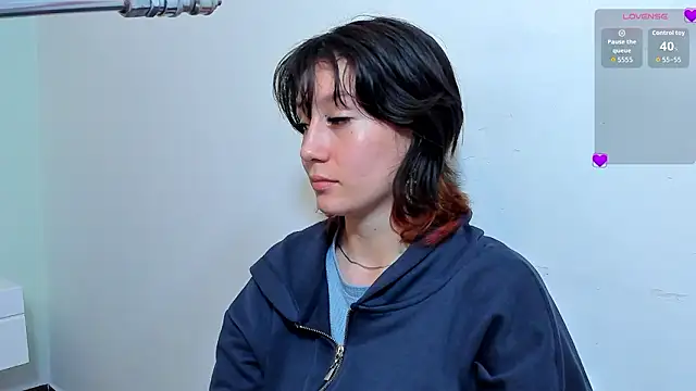 lizzy davis 1 online show from 02/06/26, 03:13