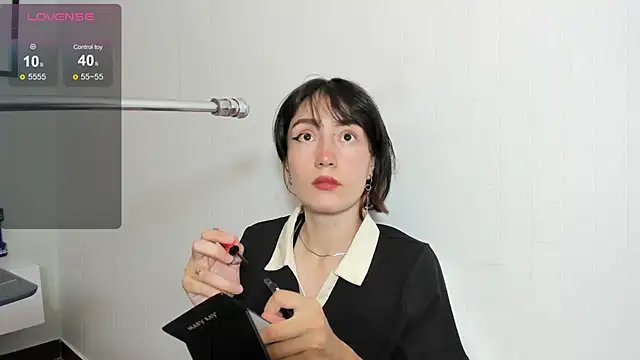 lizzy davis 1 online show from 01/19/26, 03:21