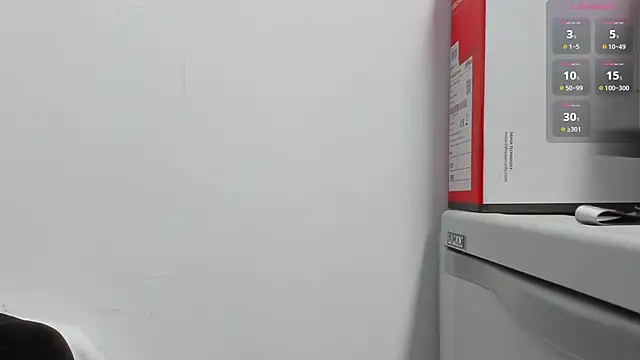 lizzy davis 1 online show from 10/08/25, 03:52