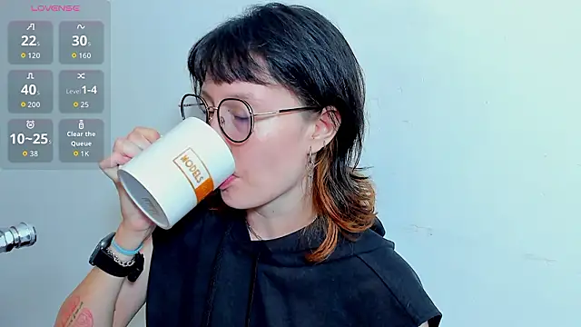 lizzy davis 1 online show from 03/29/26, 03:19