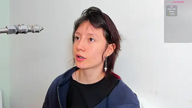 lizzy davis 1 online show from 10/17/25, 03:21