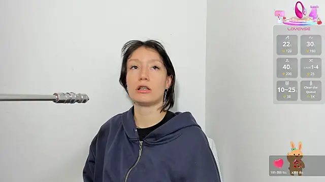 lizzy davis 1 online show from 04/12/26, 03:43