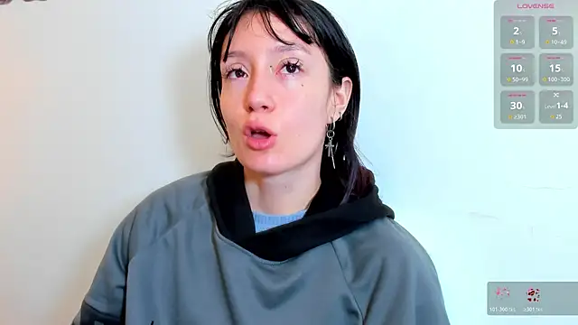 lizzy davis 1 online show from 11/06/25, 03:54