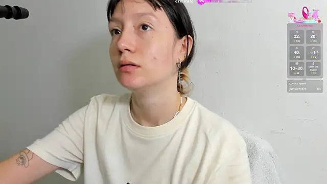 lizzy davis 1 online show from 05/21/26, 04:10