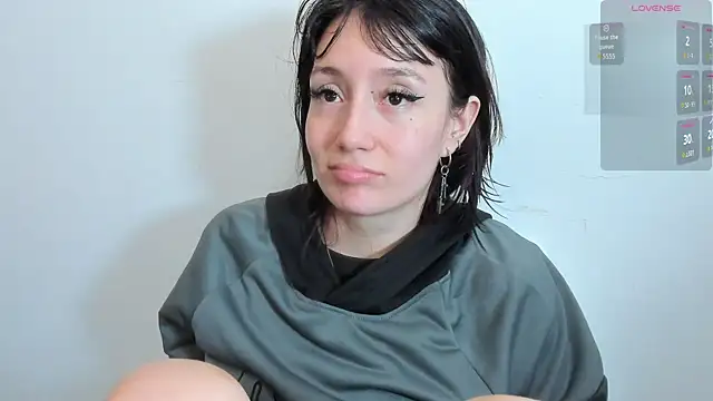 lizzy davis 1 online show from 10/25/25, 03:28