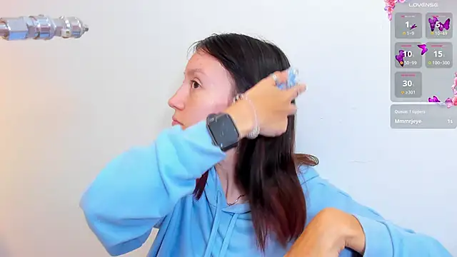 lizzy davis 1 online show from 09/15/25, 04:35