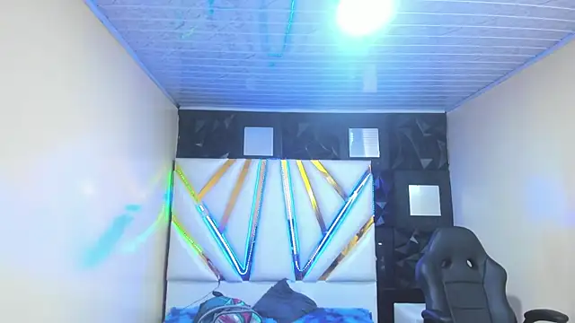 NikolPervertUnlimit online show from 04/15/26, 11:27