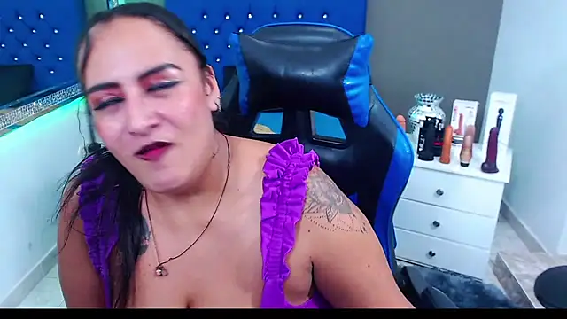 Snapshot of NikolPervertUnlimit chatting on 01/09/25, 05:13 NikolPervertUnlimit online show from 01/09/25, 05:13