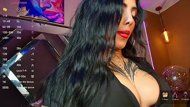 Snapshot of SamanthaaSutra chatting on 06/04/26, 09:30 SamanthaaSutra online show from 06/04/26, 09:30