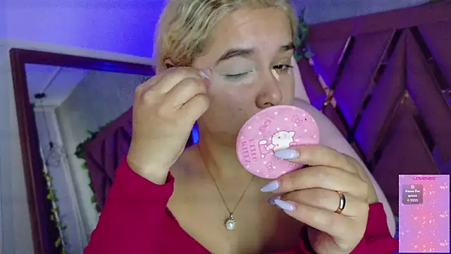 Haelycute online show from 02/06/26, 12:12