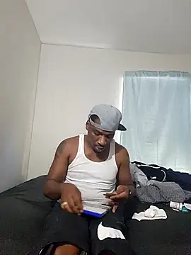 007Giovani online show from 04/10/26, 11:01