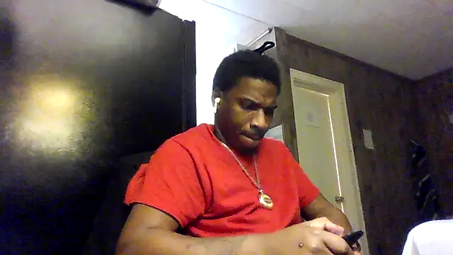 007Giovani online show from 12/22/25, 06:24