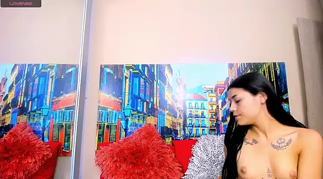 Snapshot of CristalLoren chatting on 02/21/25, 11:55 CristalLoren online show from 02/21/25, 11:55