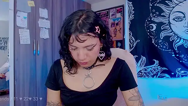 Snapshot of melissahowl chatting on 10/08/25, 04:51 melissahowl online show from 10/08/25, 04:51