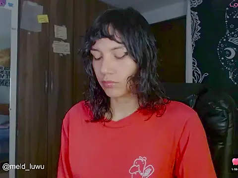 melissahowl online show from 04/01/26, 01:08