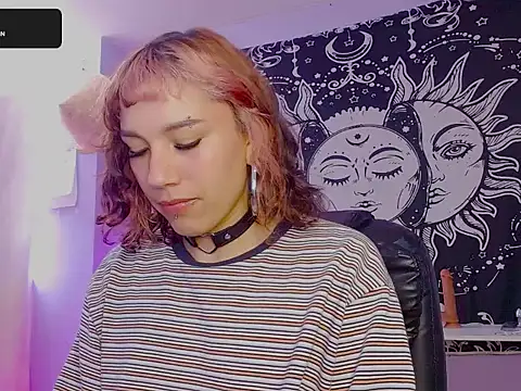 Snapshot of melissahowl chatting on 07/18/26, 06:49 melissahowl online show from 07/18/26, 06:49