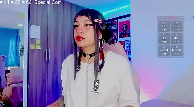 Snapshot of melissahowl chatting on 02/02/25, 12:46 melissahowl online show from 02/02/25, 12:46
