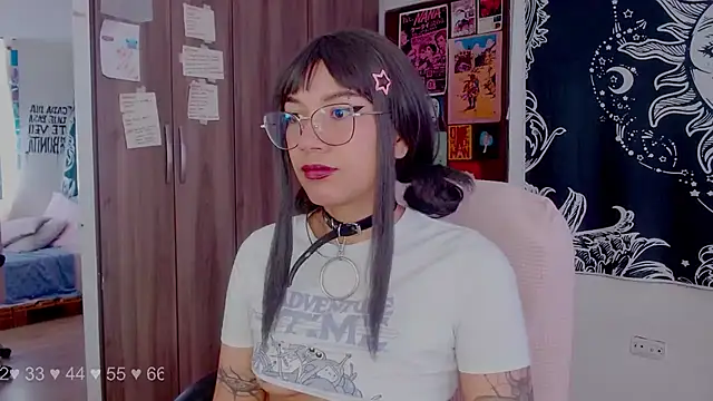 melissahowl online show from 10/24/25, 02:49