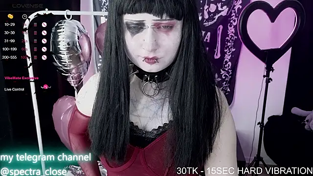 Snapshot of SpectraSirens chatting on 02/14/26, 11:43 SpectraSirens online show from 02/14/26, 11:43