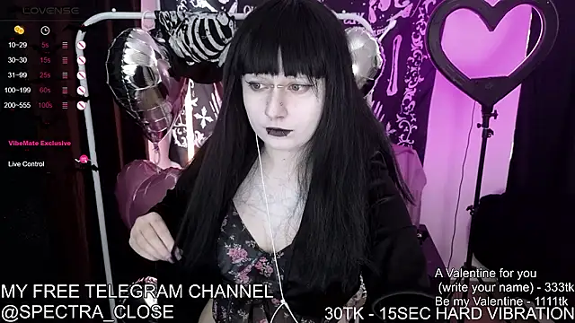 Snapshot of SpectraSirens chatting on 02/15/26, 10:14 SpectraSirens online show from 02/15/26, 10:14