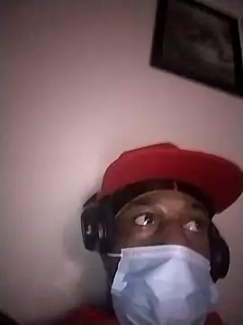 DreamvilleINC online show from 04/10/26, 02:57