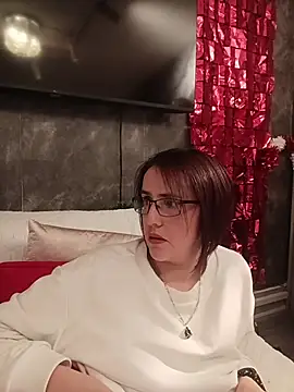 IsisBlake online show from 11/21/25, 12:48