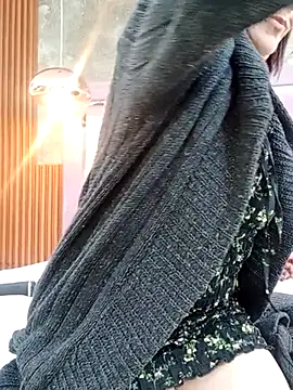 Snapshot of IsisBlake chatting on 01/18/26, 12:41 IsisBlake online show from 01/18/26, 12:41