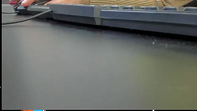 Snapshot of pretty_little_thing chatting on 02/09/26, 01:03 pretty little thing online show from 02/09/26, 01:03