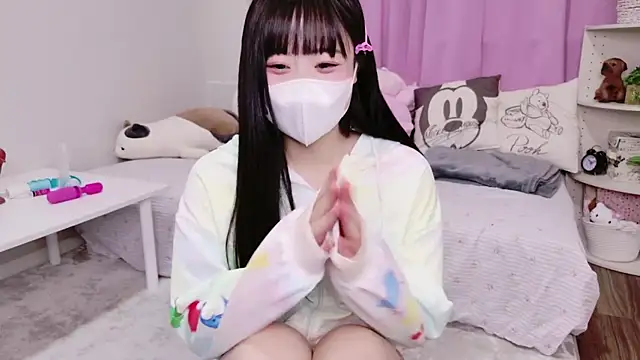 Mia--meow online show from 03/12/25, 12:04